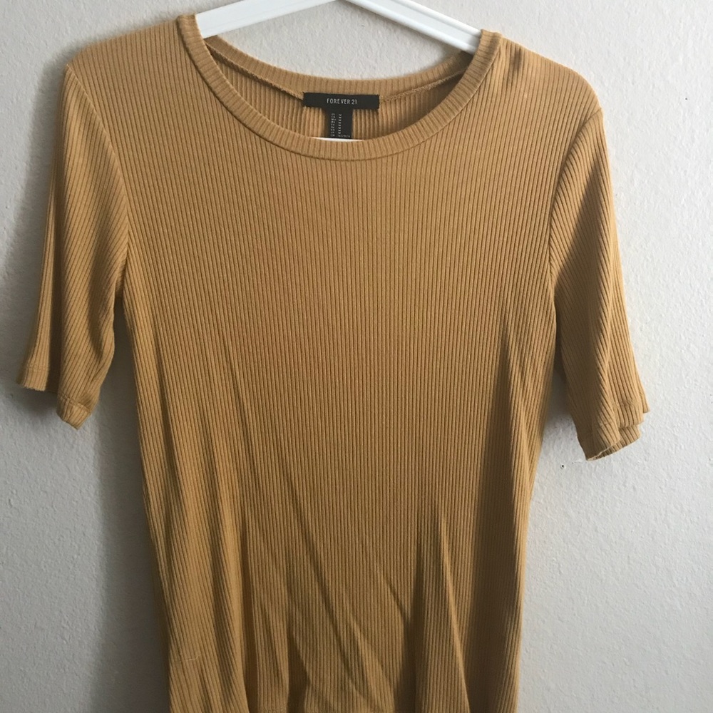Cute mustard blouse